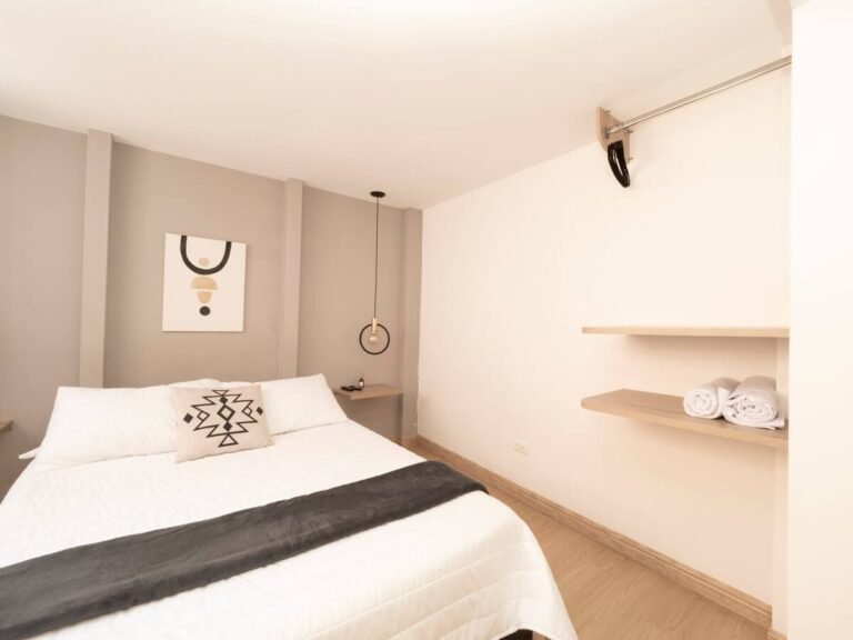 b2935001-2024-4b4a-83dc-73bcd132abf4