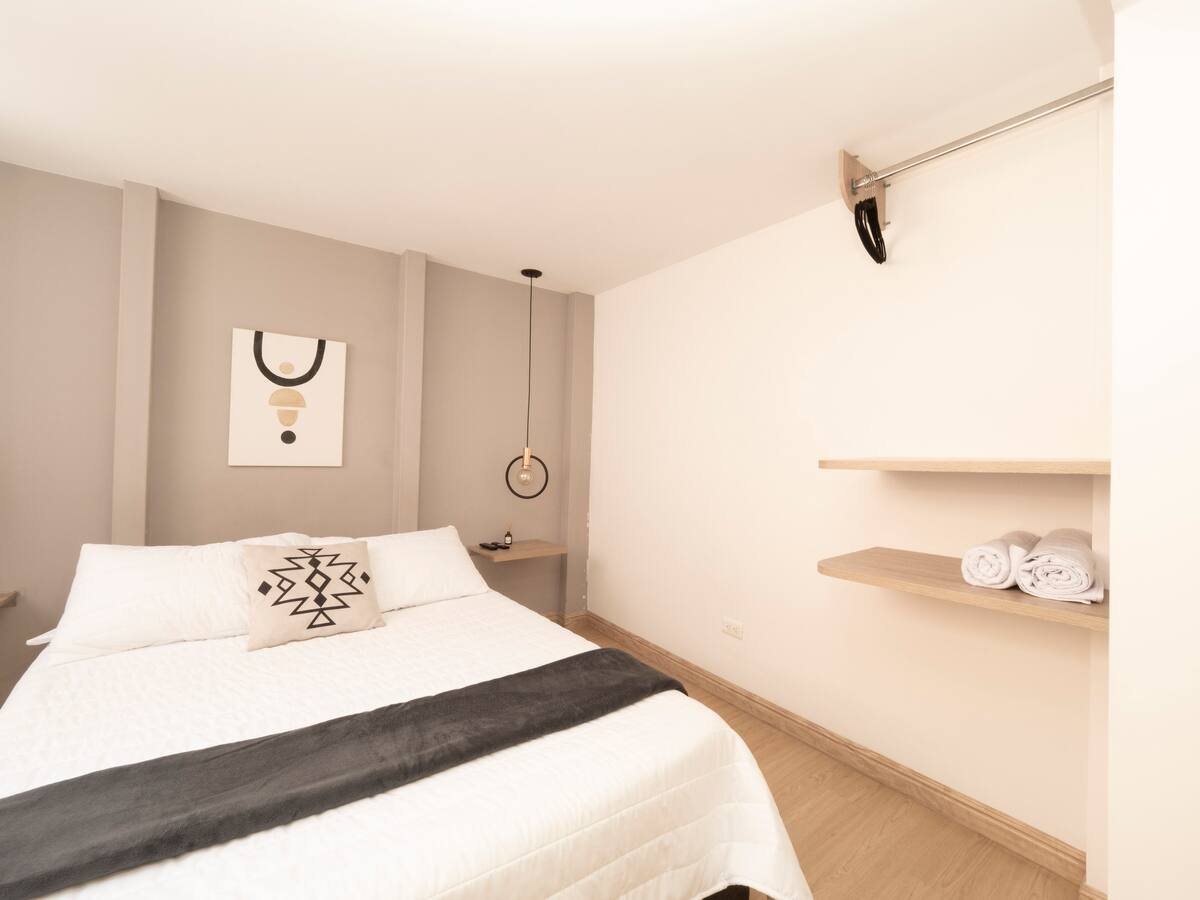 b2935001-2024-4b4a-83dc-73bcd132abf4