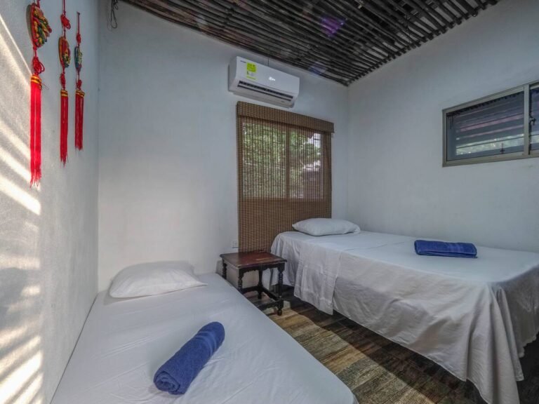 dcb3b09f-7f09-422f-aa58-c915ac1a8a3a